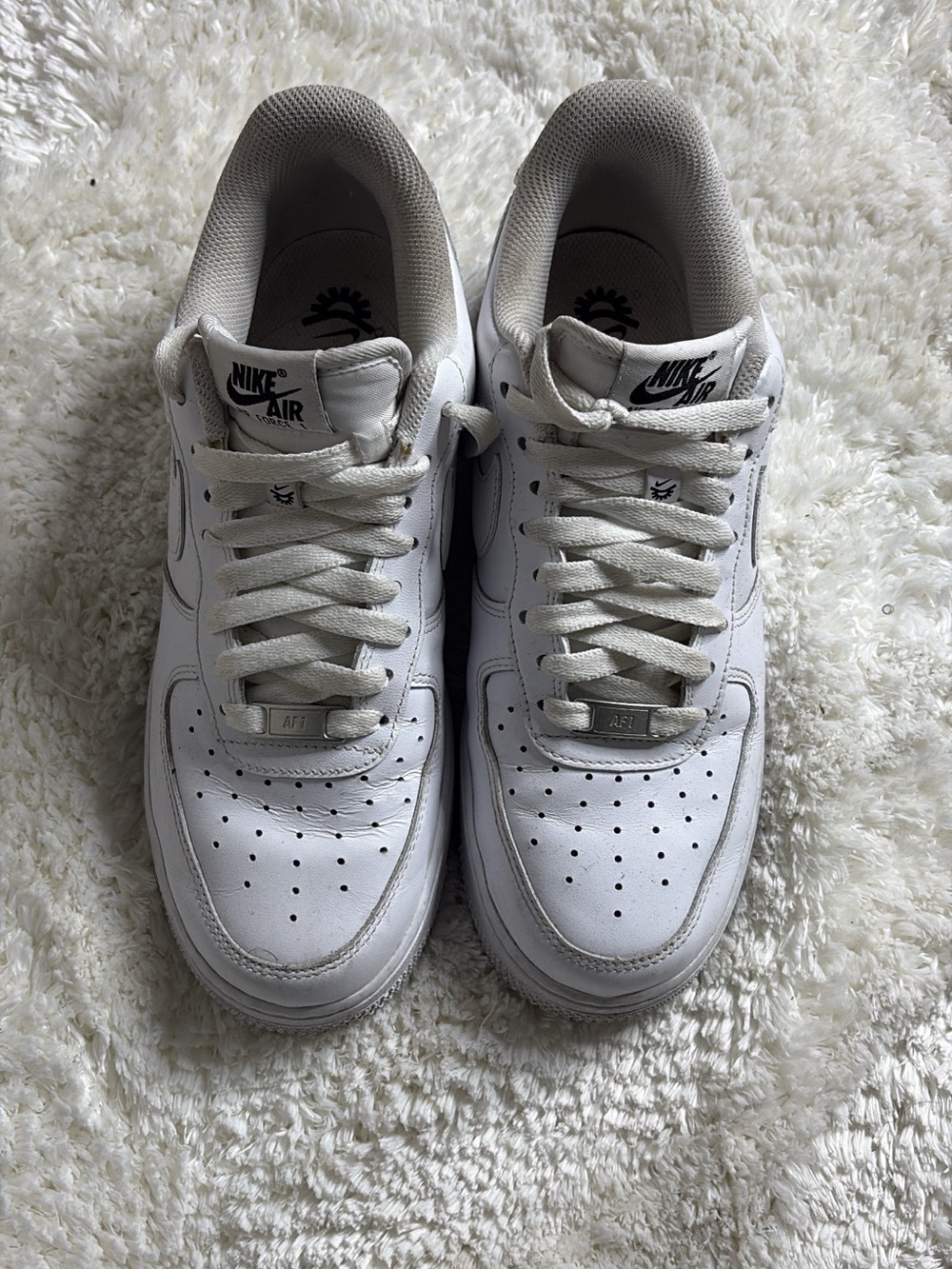 Nike White Men's Low-Top Leather Sneakers